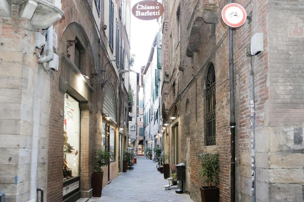 *New Attic*-Lucca Citycenter-Balcony-Netflix Exterior photo